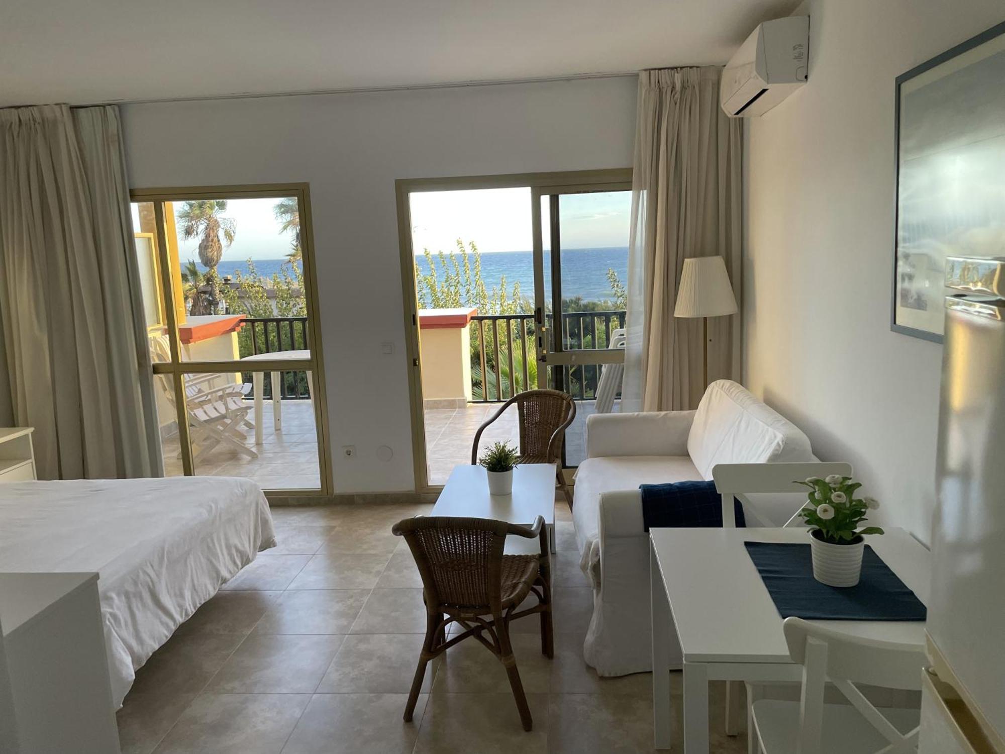 Estudio Con Insuperables Vistas Al Mar: Aparcamiento Marbella Eksteriør bilde