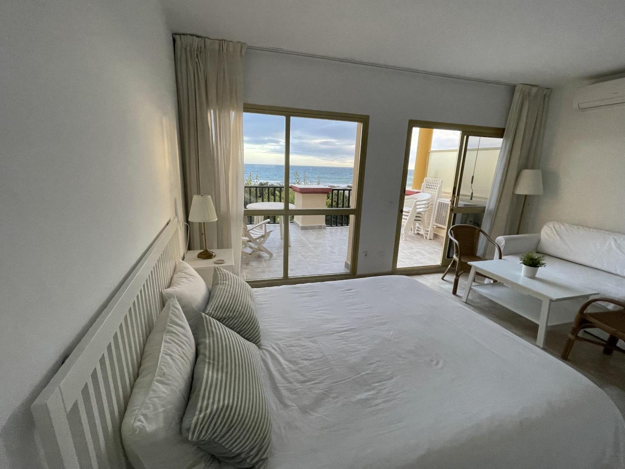 Estudio Con Insuperables Vistas Al Mar: Aparcamiento Marbella Eksteriør bilde