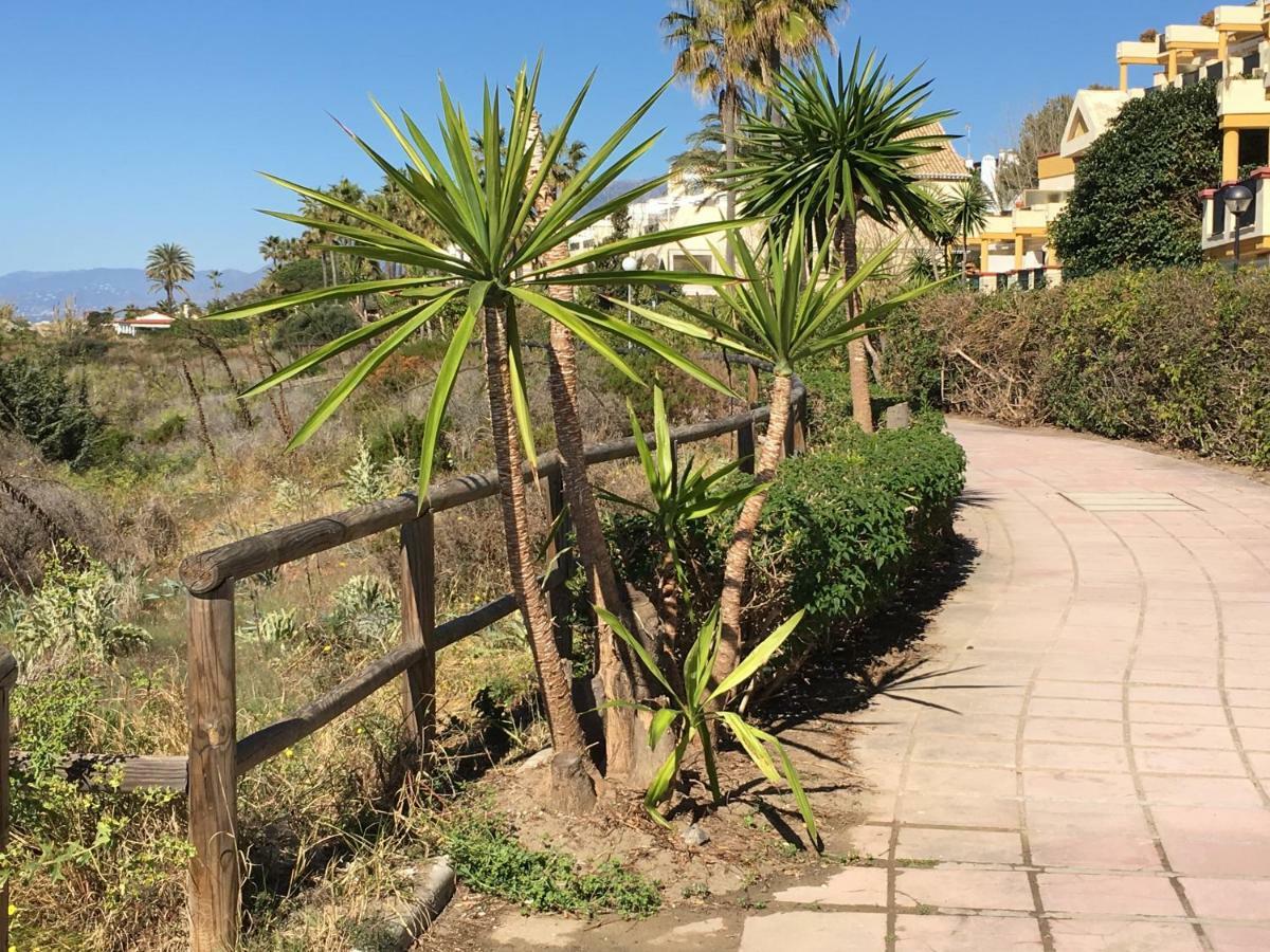 Estudio Con Insuperables Vistas Al Mar: Aparcamiento Marbella Eksteriør bilde